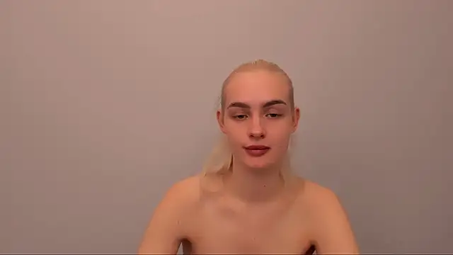 OliviaKisss online show from 12/21/25, 09:04