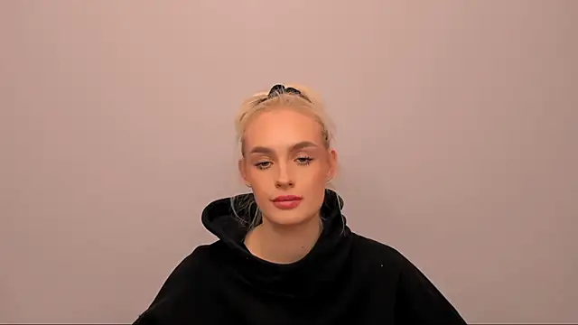 OliviaKisss online show from 02/12/26, 02:39