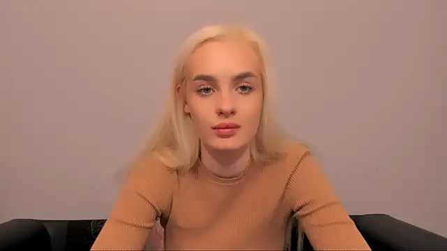 OliviaKisss online show from 03/13/26, 07:08