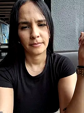 heyshaa online show from 02/08/25, 09:36