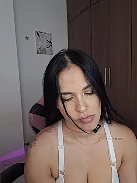 heyshaa online show from 04/14/26, 09:20