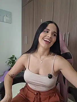 heyshaa online show from 12/19/25, 08:55