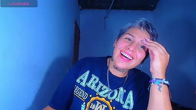 Snapshot of Yessi_rousse chatting on 07/10/26, 02:44 Yessi rousse online show from 07/10/26, 02:44