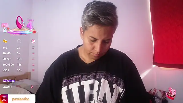 Yessi rousse online show from 10/16/25, 02:14