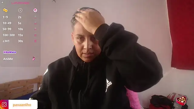 Yessi rousse online show from 10/18/25, 01:46