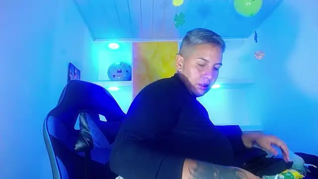 Yessi rousse online show from 03/22/25, 10:06