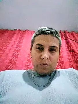 Yessi rousse online show from 02/20/25, 09:33