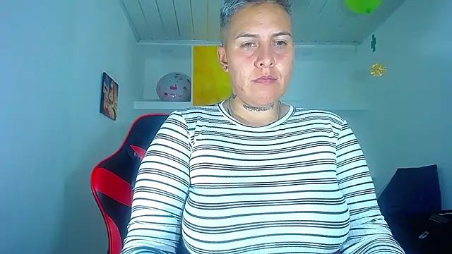 Yessi rousse online show from 03/20/25, 05:04