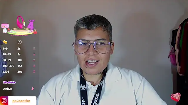 Yessi rousse online show from 11/10/25, 10:15