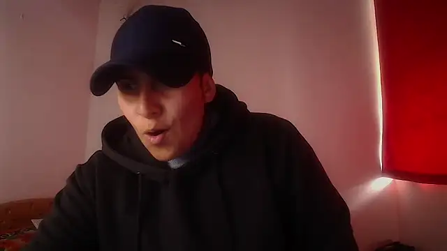 Yessi rousse online show from 09/18/25, 07:17