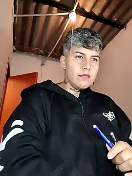 Yessi rousse online show from 04/06/26, 12:28