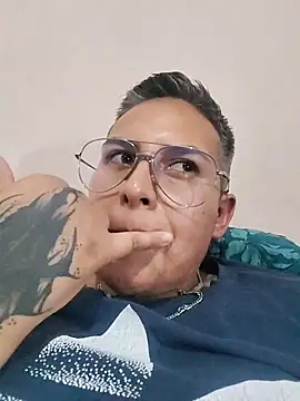 Yessi rousse online show from 12/01/25, 06:14