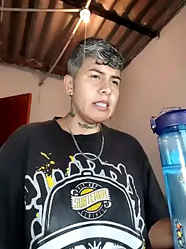 Yessi rousse online show from 04/11/26, 09:02