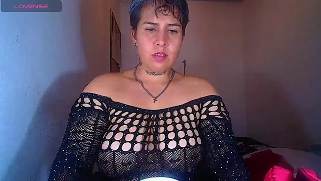 Snapshot of Yessi_rousse chatting on 07/11/26, 07:03 Yessi rousse online show from 07/11/26, 07:03
