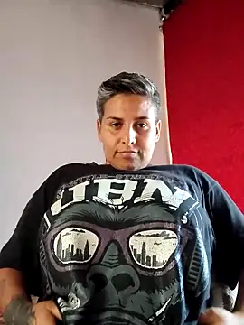 Yessi rousse online show from 10/15/25, 06:05