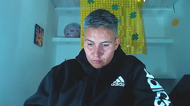 Yessi rousse online show from 03/18/25, 03:55