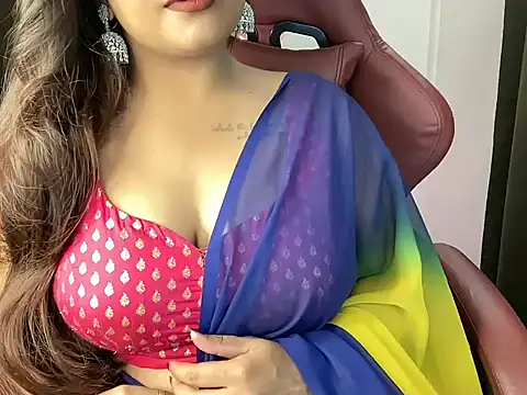 shanayaaa 1 online show from 04/19/26, 07:05