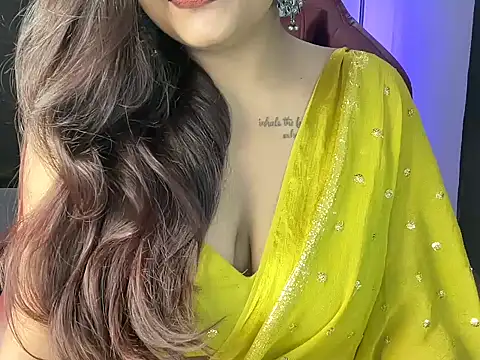 Snapshot of shanayaaa_1 chatting on 09/17/25, 06:54 shanayaaa 1 online show from 09/17/25, 06:54