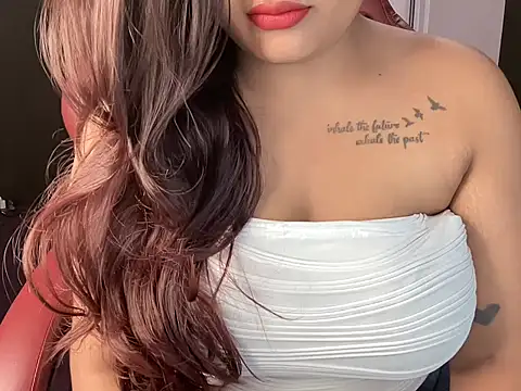 Snapshot of shanayaaa_1 chatting on 09/24/25, 07:09 shanayaaa 1 online show from 09/24/25, 07:09