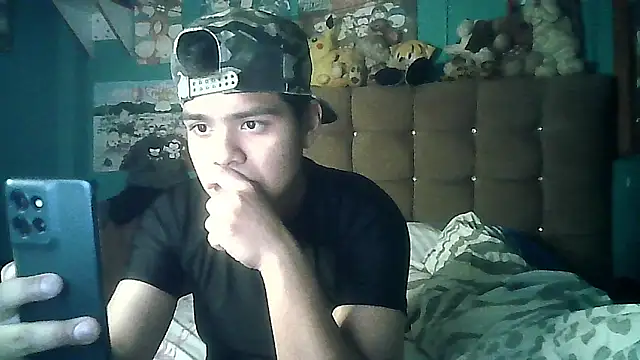 Valesh20 online show from 10/28/25, 12:11