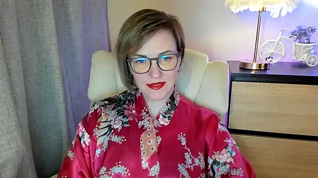 feliziaDesire online show from 10/27/25, 02:29