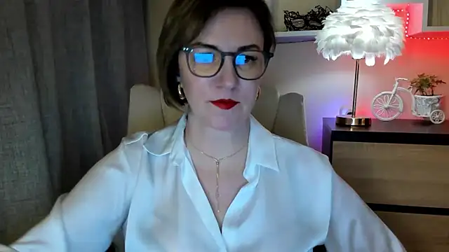 feliziaDesire online show from 11/10/25, 01:38