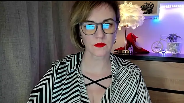 feliziaDesire online show from 10/12/25, 01:12