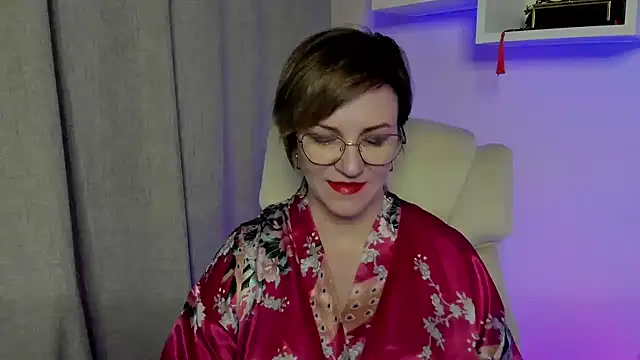 Snapshot of feliziaDesire chatting on 05/29/26, 11:16 feliziaDesire online show from 05/29/26, 11:16