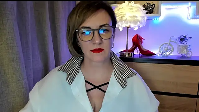 feliziaDesire online show from 10/09/25, 12:49