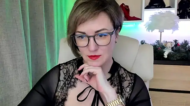 feliziaDesire online show from 12/14/25, 10:54