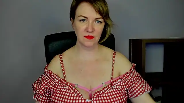 feliziaDesire online show from 04/15/26, 01:37