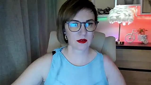 feliziaDesire online show from 11/11/25, 02:01