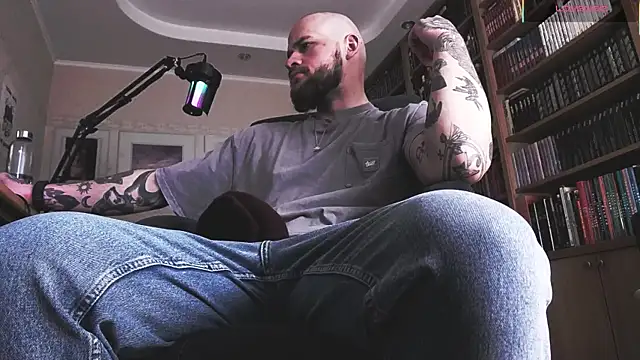 FindomJason online show from 02/05/26, 10:44