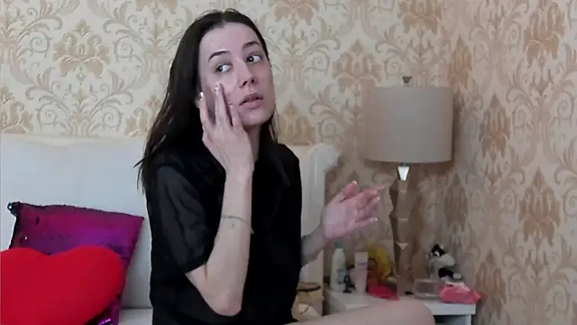 JuliaHunts online show from 01/09/26, 05:58