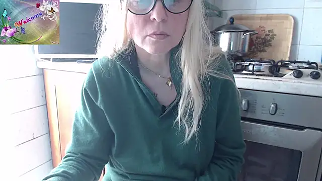 martachatte online show from 11/14/25, 09:13