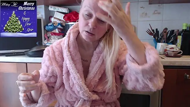 martachatte online show from 12/22/25, 08:36