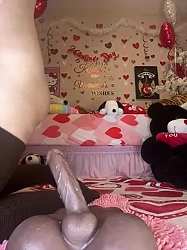 Snapshot of Valentines_Day chatting on 06/25/26, 12:10 Valentines Day online show from 06/25/26, 12:10