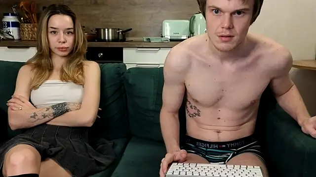 hornyassfuk1 online show from 10/04/25, 10:22