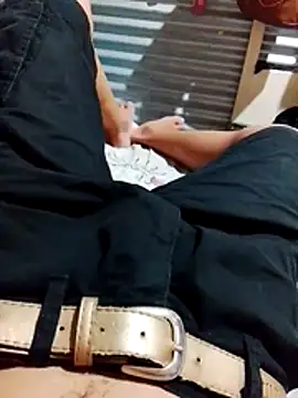 Uriel1615 online show from 03/18/26, 07:15