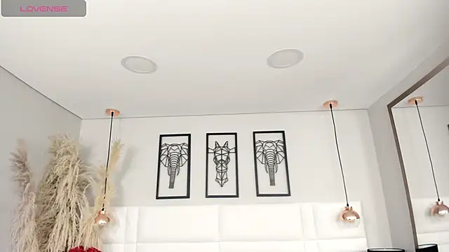 Snapshot of Rebeca_jones chatting on 09/18/25, 12:08 Rebeca jones online show from 09/18/25, 12:08