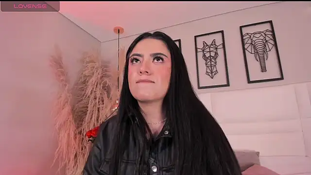 Snapshot of Rebeca_jones chatting on 09/15/25, 12:27 Rebeca jones online show from 09/15/25, 12:27