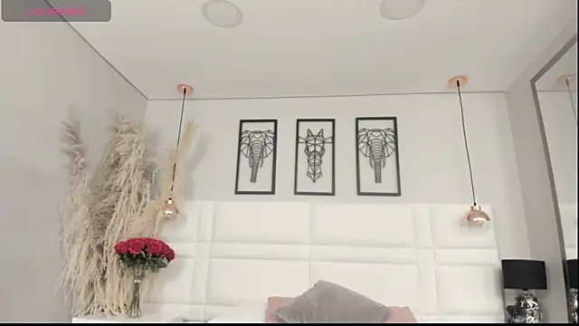 Snapshot of Rebeca_jones chatting on 09/25/25, 12:11 Rebeca jones online show from 09/25/25, 12:11