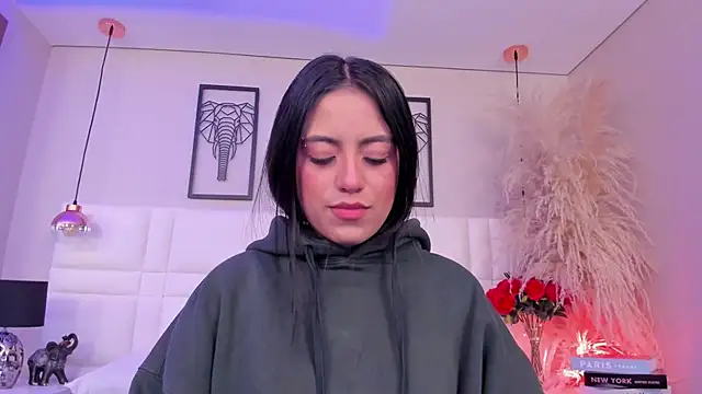 Rebeca jones online show from 12/20/25, 12:19