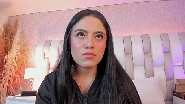 Rebeca jones online show from 02/20/26, 12:07