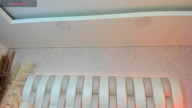 Rebeca jones online show from 01/14/26, 12:20