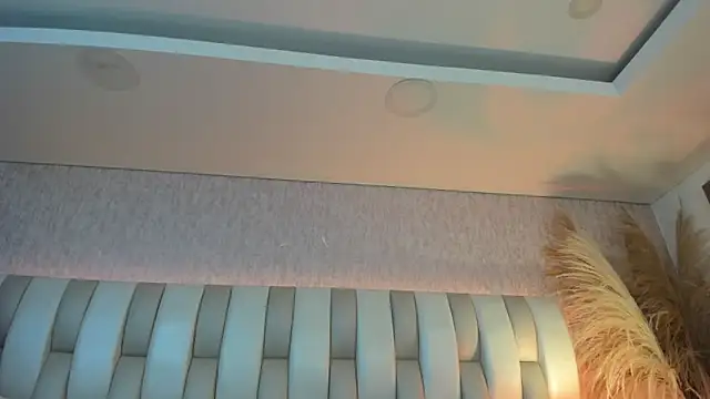 Rebeca jones online show from 04/07/26, 12:07