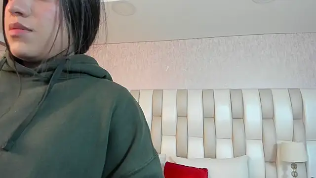 Rebeca jones online show from 03/24/26, 12:05