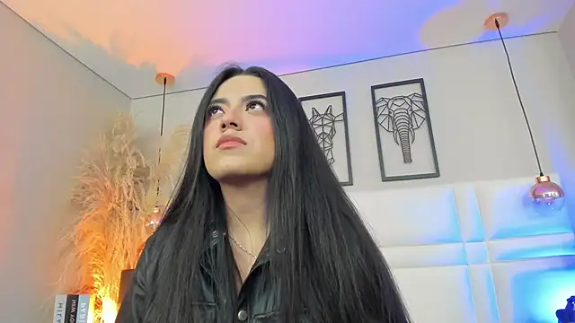 Snapshot of Rebeca_jones chatting on 11/22/25, 12:15 Rebeca jones online show from 11/22/25, 12:15