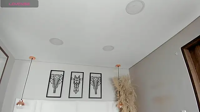 Snapshot of Rebeca_jones chatting on 11/07/25, 12:31 Rebeca jones online show from 11/07/25, 12:31