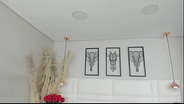 Snapshot of Rebeca_jones chatting on 10/01/25, 12:20 Rebeca jones online show from 10/01/25, 12:20